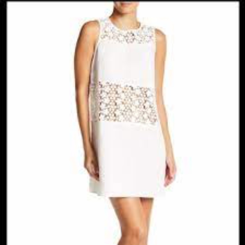 TORY BURCH~crochet panel~WHITE LINEN~A-LINE~SLEEVELESS DRESS